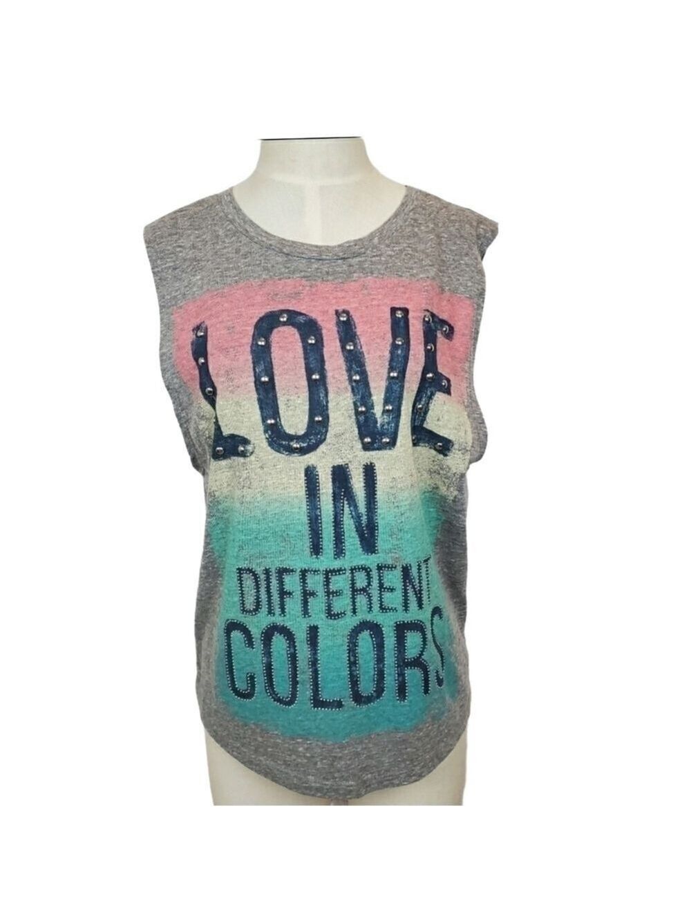 THE CLAS-SIC "Love In Different Colors" graphic T